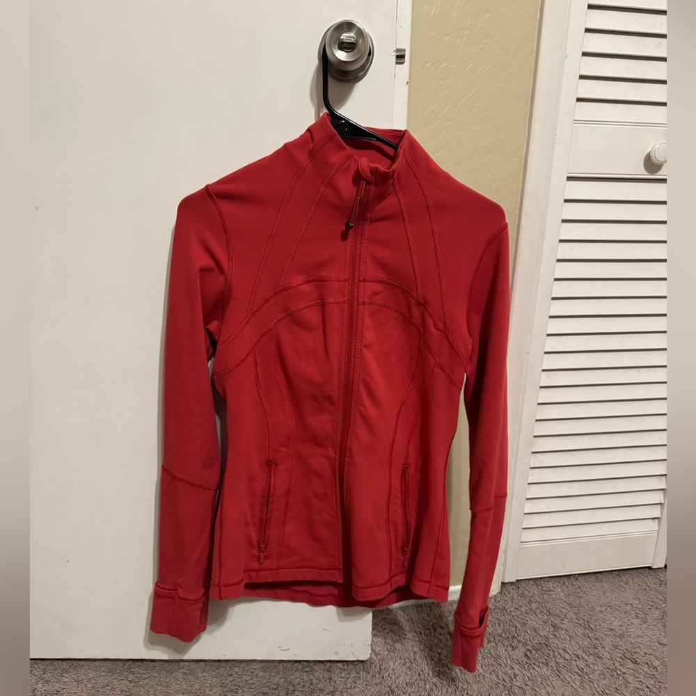 Lululemon Red Define